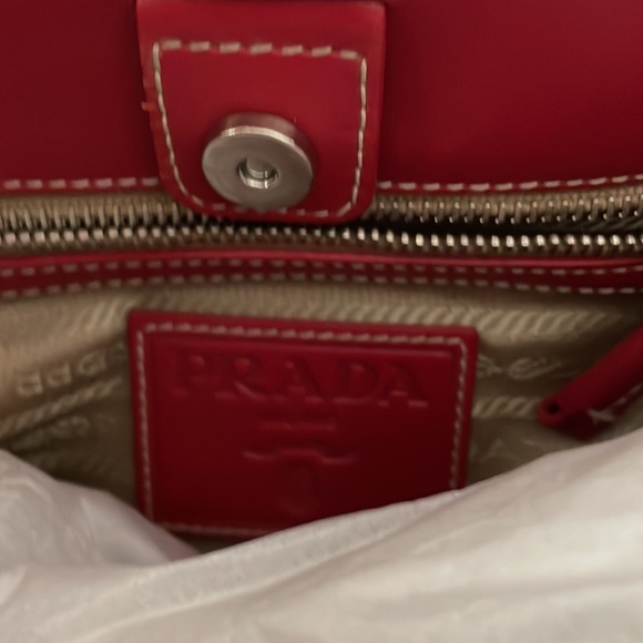 Vintage Prada shoulder bag - Picture 4 of 8